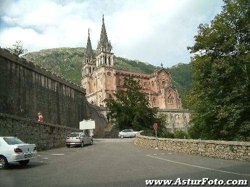 covadonga,casas de aldea rurales,casa rural ,casas de aldea,rurales,casa rural cangas de onis